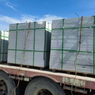 潍坊 芝麻白花岗岩地铺石装车日常