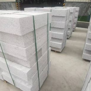 潍坊 白麻花岗岩路沿石，立缘石，平缘石，路牙石，道牙石，马路牙子等