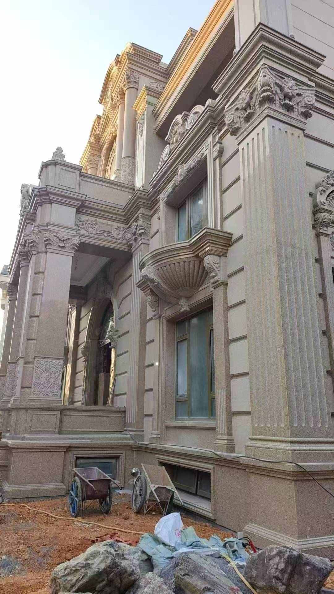 潍坊 黄金麻花岗岩光面别墅外墙干挂施工完成