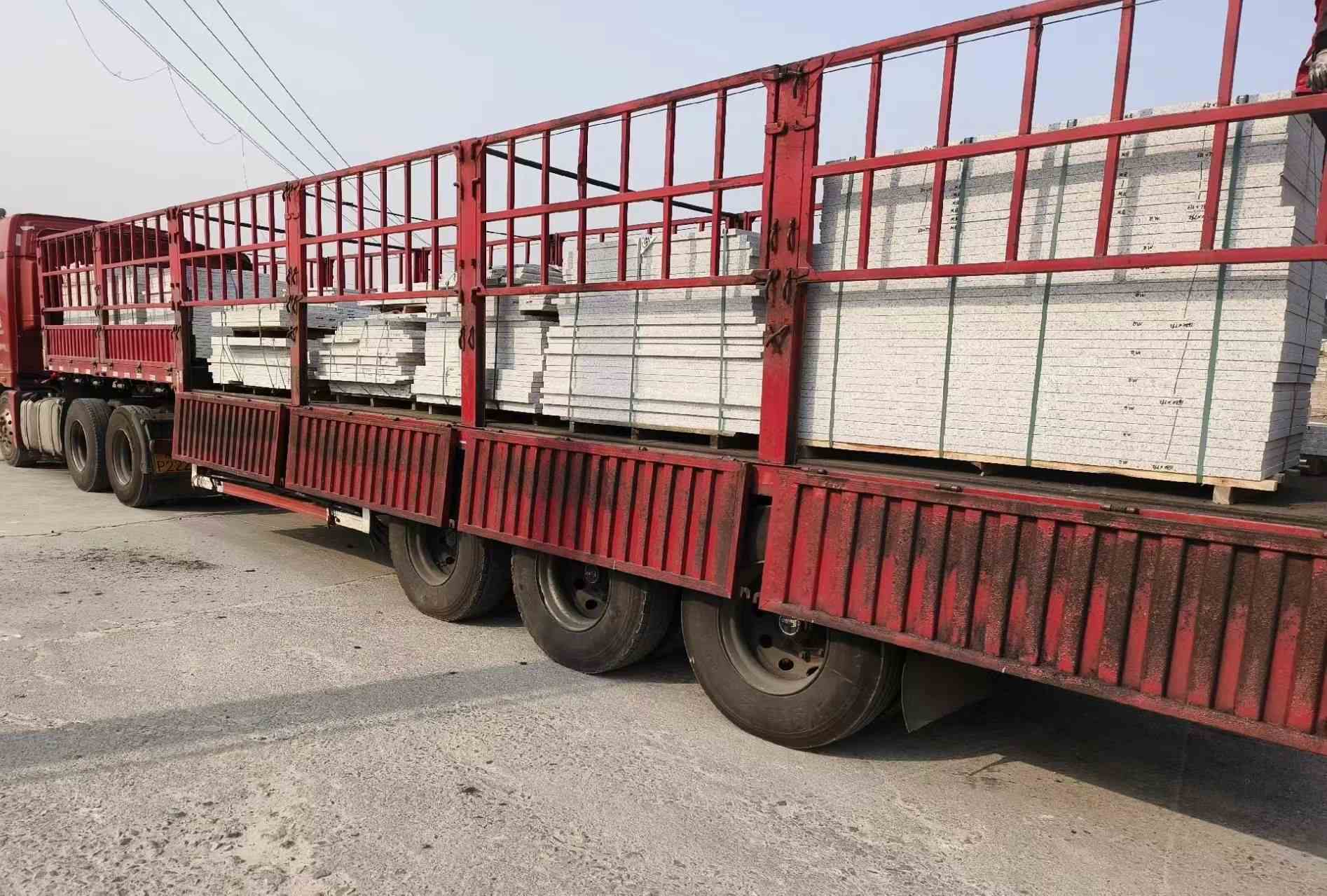 潍坊 白麻荔枝面外墙干挂，工厂装车日常