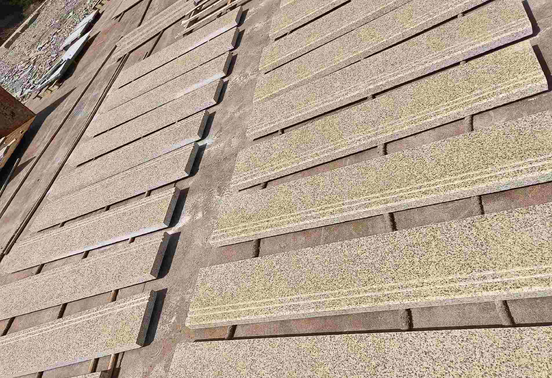 潍坊 黄金麻花岗岩光面楼梯踏步