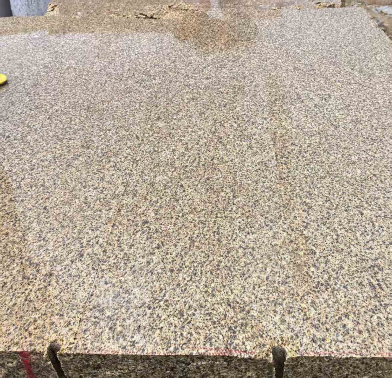 潍坊 黄金麻花岗岩石材方料