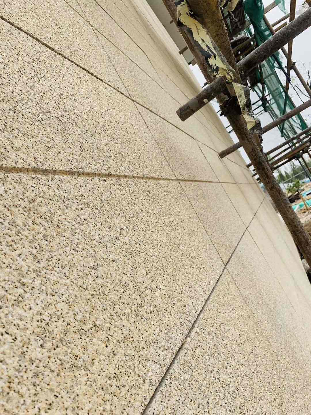 潍坊 黄金麻花岗岩荔枝面外墙干挂石材效果示例