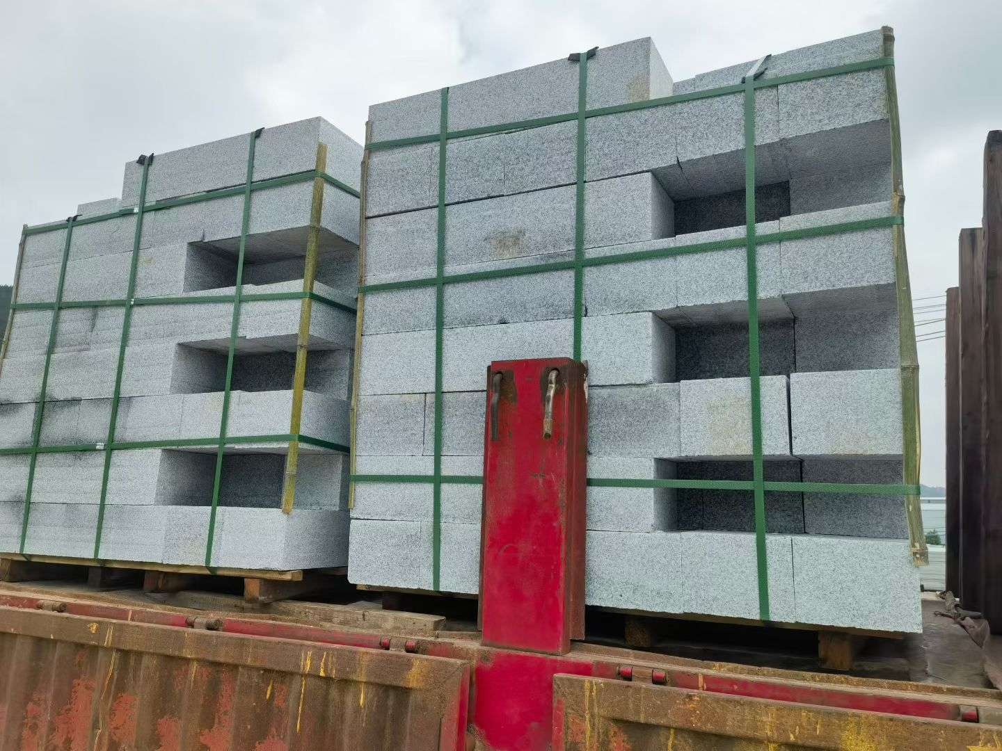 潍坊 芝麻白花岗岩路沿石，平石，路侧石，马路牙子，路缘石，立缘石，平缘石等