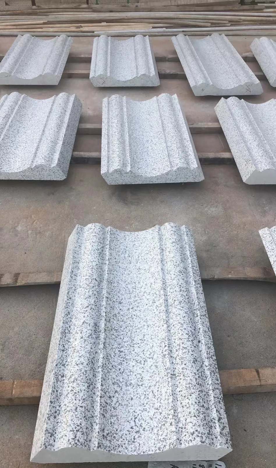 潍坊 白麻花岗岩光面别墅线条