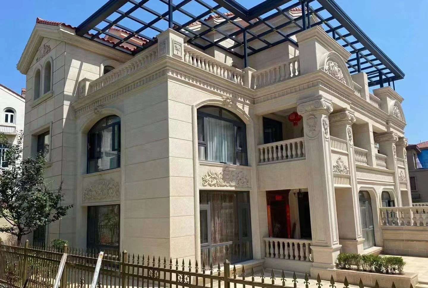 潍坊 黄金麻花岗岩荔枝面别墅外墙干挂